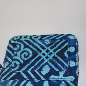 Vera Bradley Cuban Tiles Zip ID Case